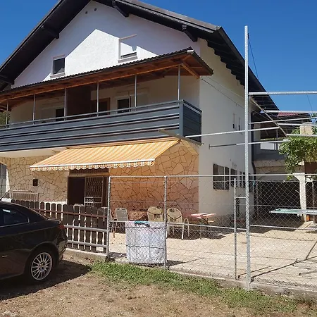 Casa Gudelj Lejlighed