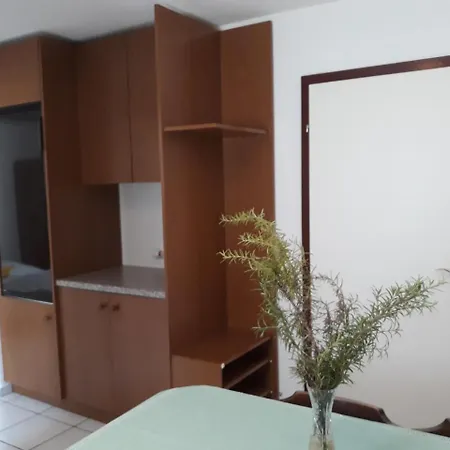 Casa Gudelj Apartment *